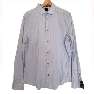 H&M SLIM FIT LIGHT BLUE DRESS SHIRT SIZE LARGE